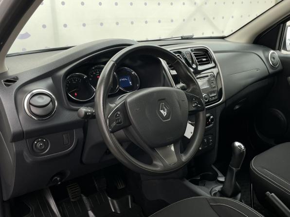 Renault Sandero II с пробегом 2016 года, цена 1 090 000 рублей, 27454 км, хэтчбек, Автокод Объявления