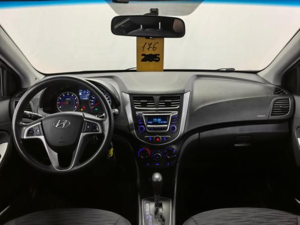 Hyundai Solaris I Рестайлинг с пробегом 2015 года, цена 950 000 рублей, 116387 км, седан, Автокод Объявления