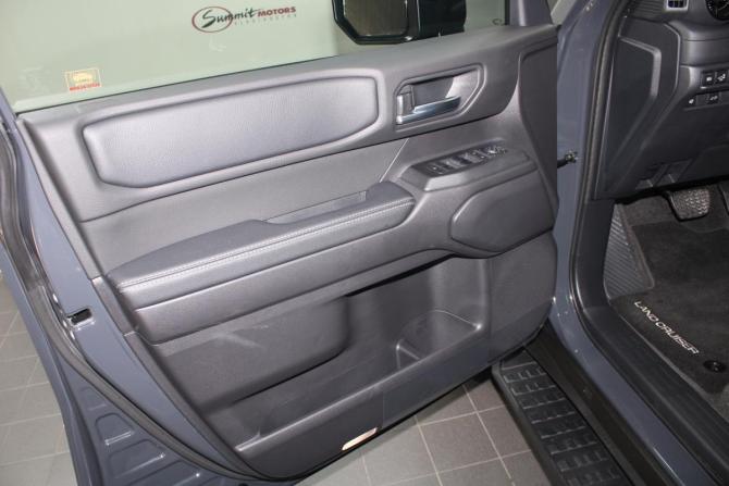 Toyota Land Cruiser Prado 250 Series с пробегом 2025 года, цена 13 100 000 рублей, 1100 км, внедорожник, Автокод Объявления
