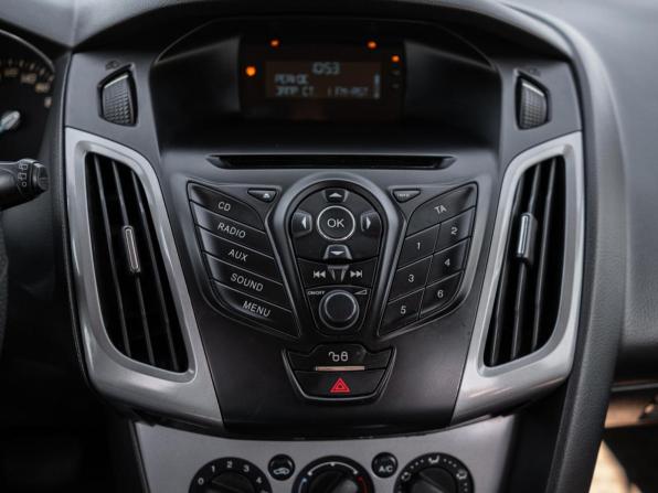 Ford Focus III с пробегом 2013 года, цена 949 000 рублей, 135796 км, универсал, Автокод Объявления