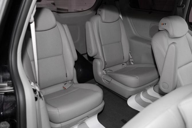 Kia Carnival III с пробегом 2018 года, цена 1 659 000 рублей, 80057 км, минивэн, Автокод Объявления