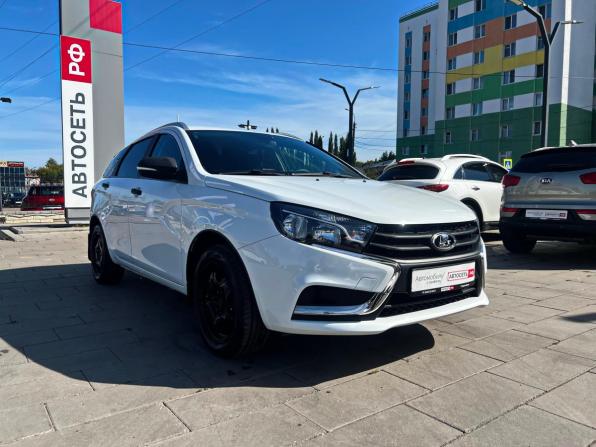 Lada (ВАЗ) Vesta I с пробегом 2021 года, цена 1 239 300 рублей, 73210 км, универсал, Автокод Объявления