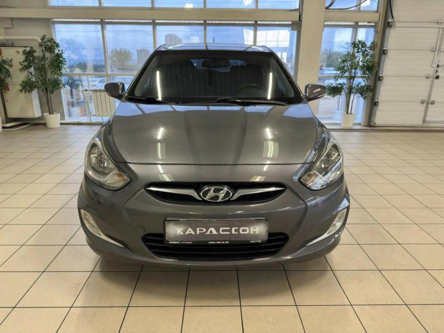 Hyundai Solaris I Волгоград  - изображение 3