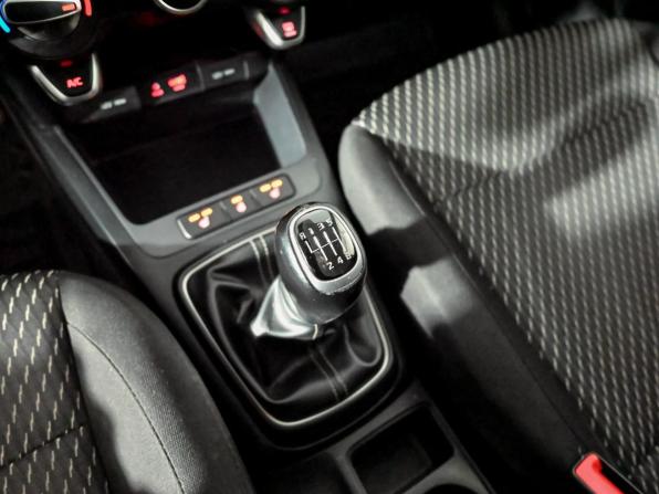 Kia Rio IV с пробегом 2018 года, цена 1 350 000 рублей, 98827 км, седан, Автокод Объявления