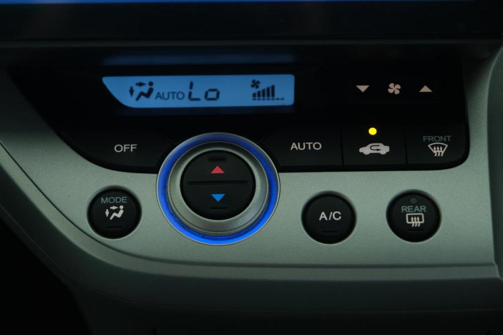 Honda Stream II Рестайлинг Омск  - изображение 16