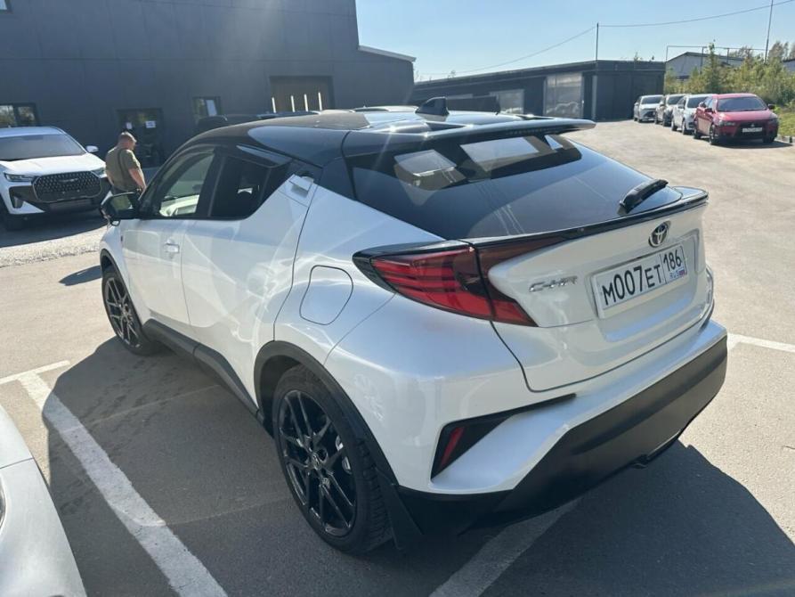 Toyota C-HR I Рестайлинг Курган  - изображение 1