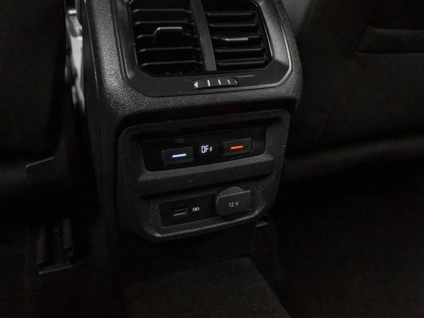 Volkswagen Tiguan II с пробегом 2019 года, цена 2 490 000 рублей, 120864 км, внедорожник, Автокод Объявления