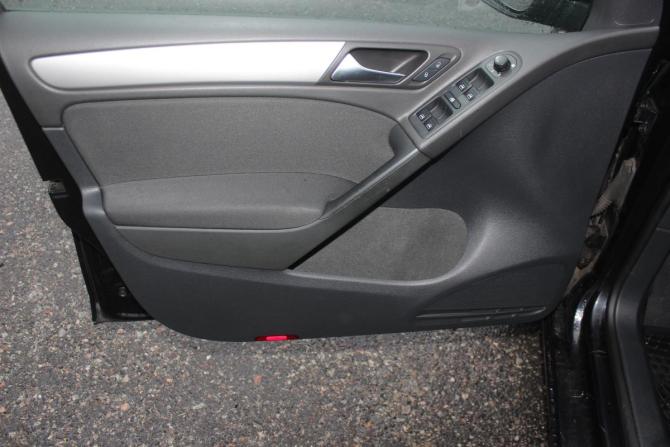 Volkswagen Golf VI с пробегом 2010 года, цена 597 000 рублей, 262439 км, хэтчбек, Автокод Объявления