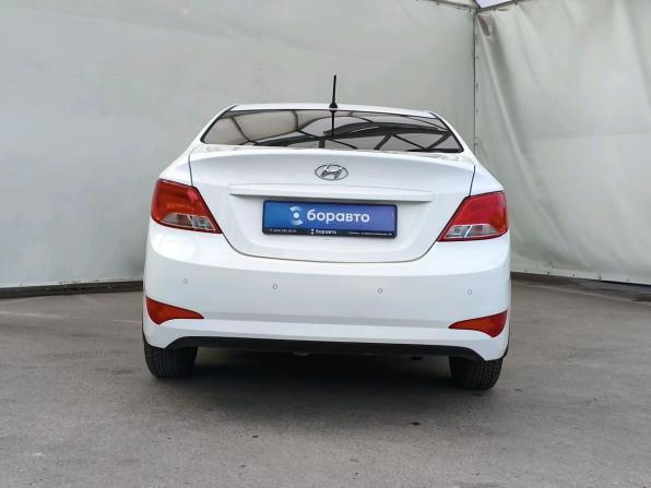 Hyundai Solaris I Рестайлинг с пробегом 2015 года, цена 950 000 рублей, 163941 км, седан, Автокод Объявления