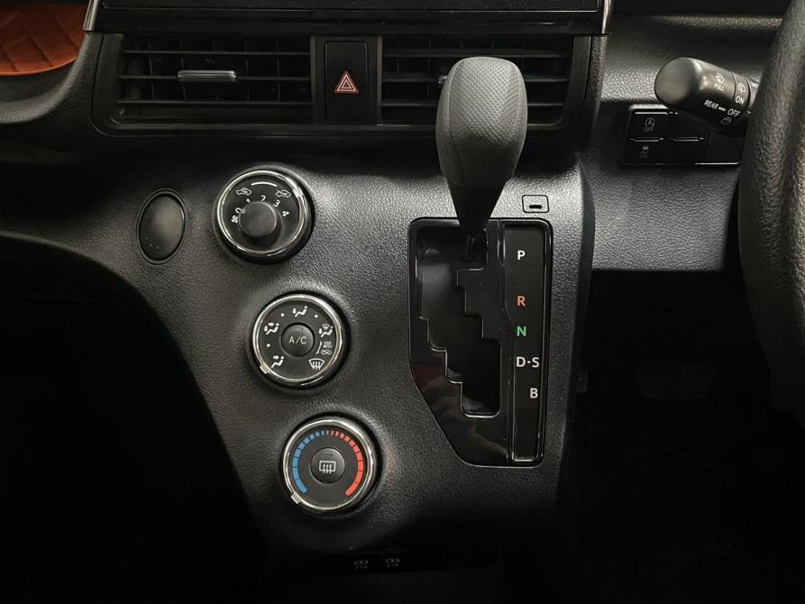 Toyota Sienta II Рестайлинг Воронеж  - изображение 14