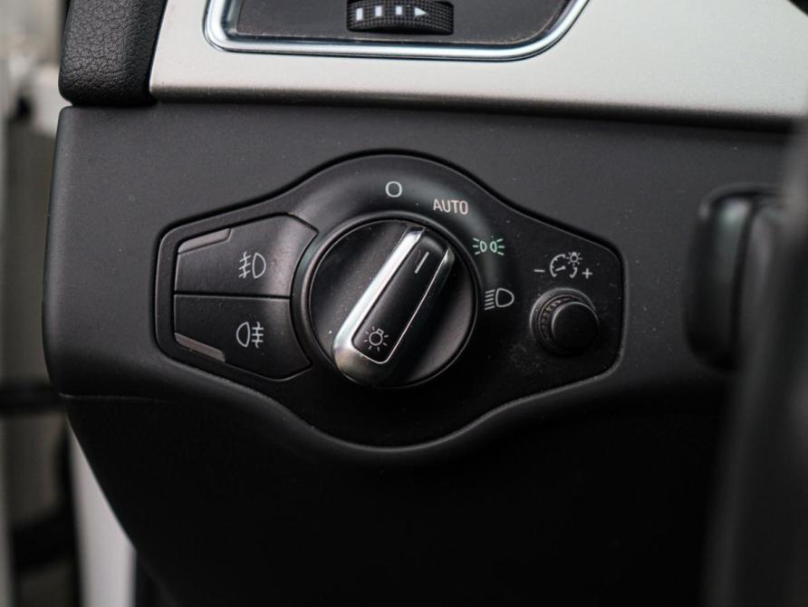 Audi A4 IV (B8) Москва  - изображение 15