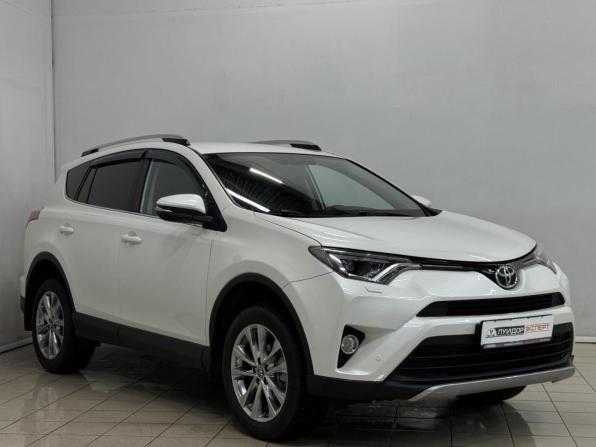 Toyota RAV4 IV (XA40) Рестайлинг с пробегом 2017 года, цена 2 699 000 рублей, 142211 км, внедорожник, Автокод Объявления