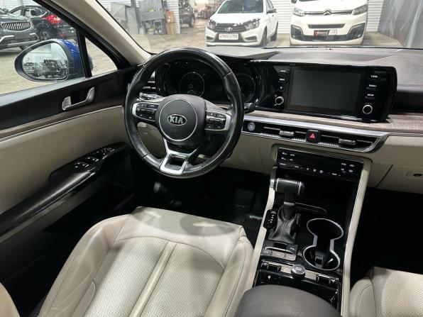 Kia K5 III с пробегом 2021 года, цена 2 780 000 рублей, 53699 км, седан, Автокод Объявления
