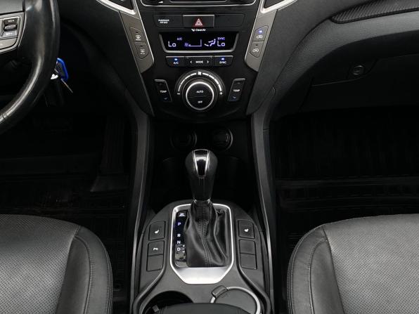 Hyundai Santa Fe III Рестайлинг с пробегом 2017 года, цена 2 299 000 рублей, 157030 км, внедорожник, Автокод Объявления