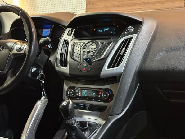 Ford Focus III с пробегом 2012 года, цена 795 000 рублей, 155779 км, хэтчбек, Автокод Объявления