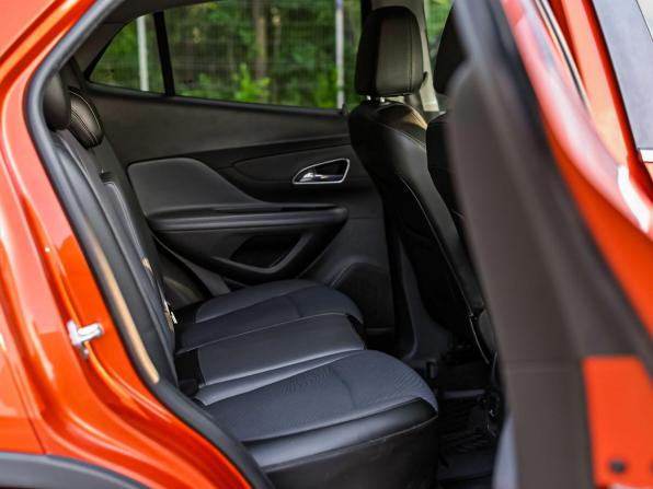 Opel Mokka I с пробегом 2014 года, цена 850 000 рублей, 276200 км, внедорожник, Автокод Объявления