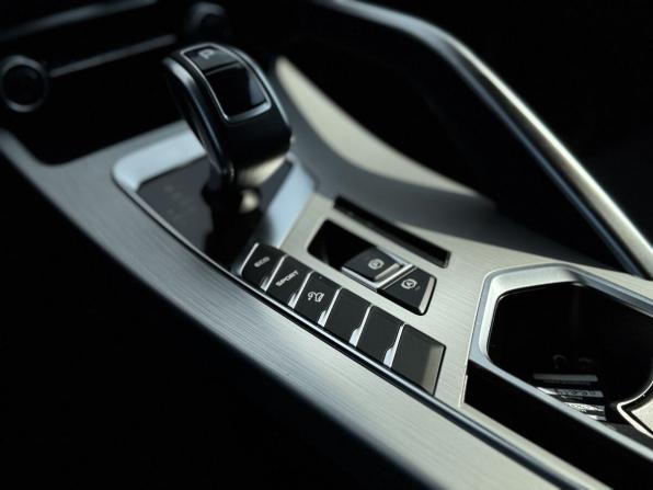 Geely Coolray I с пробегом 2021 года, цена 1 599 000 рублей, 89998 км, внедорожник, Автокод Объявления