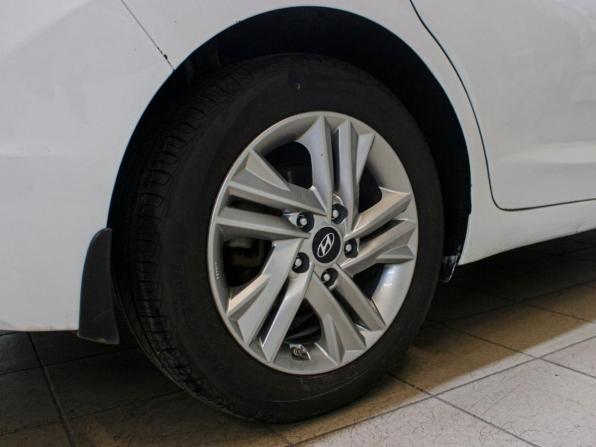 Hyundai Elantra VI (AD) Рестайлинг с пробегом 2019 года, цена 1 087 500 рублей, 226000 км, седан, Автокод Объявления