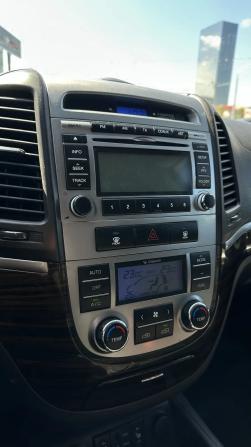 Hyundai Santa Fe II Рестайлинг с пробегом 2010 года, цена 975 000 рублей, 257757 км, внедорожник, Автокод Объявления