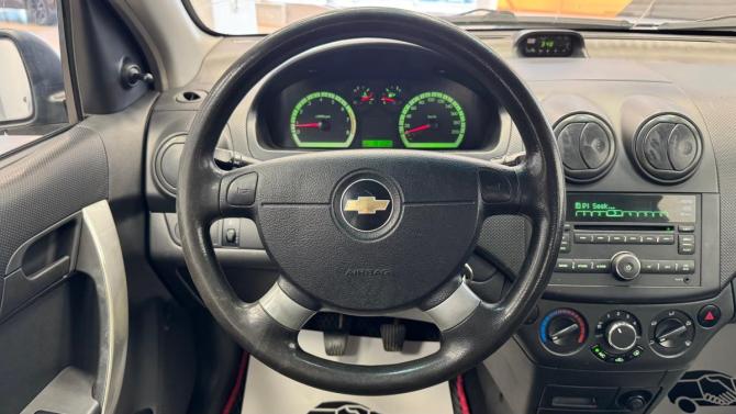 Chevrolet Aveo I Рестайлинг с пробегом 2009 года, цена 270 000 рублей, 191005 км, седан, Автокод Объявления