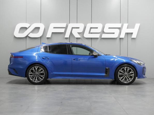 Kia Stinger I с пробегом 2018 года, цена 2 195 000 рублей, 86153 км, лифтбек, Автокод Объявления