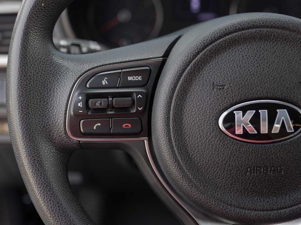Kia K5 II с пробегом 2017 года, цена 1 620 000 рублей, 159389 км, седан, Автокод Объявления