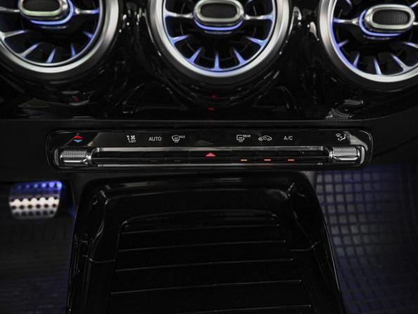 Mercedes-Benz CLA AMG II (C118 X118) с пробегом 2019 года, цена 4 029 000 рублей, 95827 км, седан, Автокод Объявления
