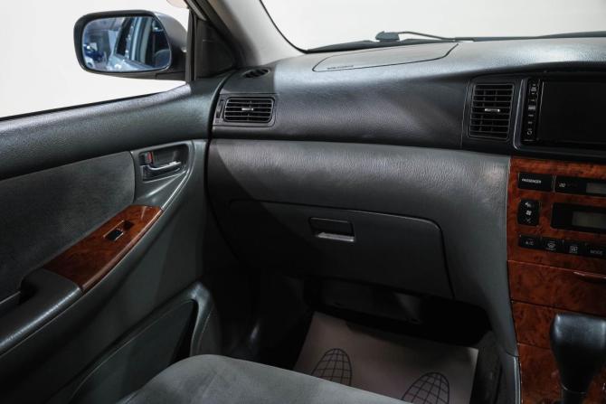 Toyota Corolla IX (E120 E130) с пробегом 2002 года, цена 549 000 рублей, 233000 км, хэтчбек, Автокод Объявления