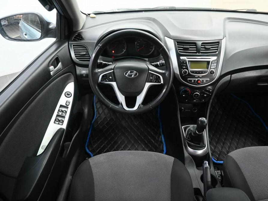 Hyundai Solaris I Ростов-на-Дону  - изображение 9