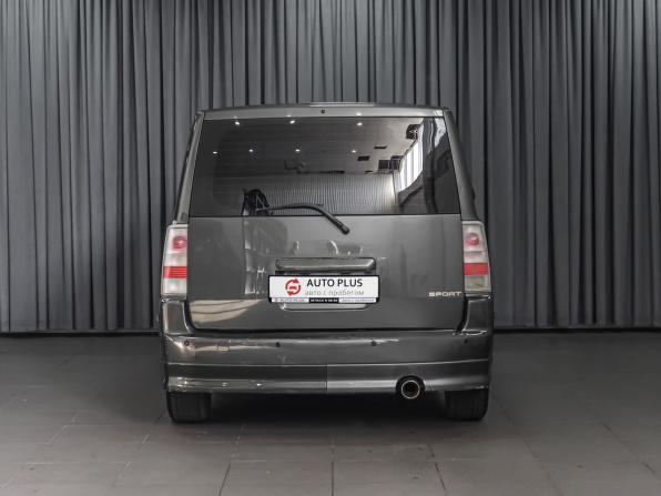 Scion xB I с пробегом 2004 года, цена 519 000 рублей, 143024 км, компактвэн, Автокод Объявления