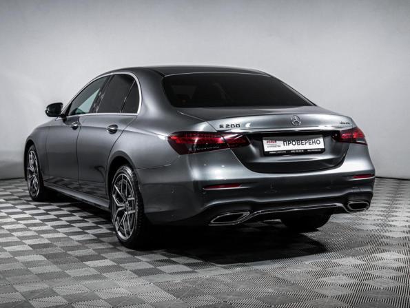 Mercedes-Benz E-Класс V (W213 S213 C238) Рестайлинг с пробегом 2021 года, цена 4 450 000 рублей, 74231 км, седан, Автокод Объявления