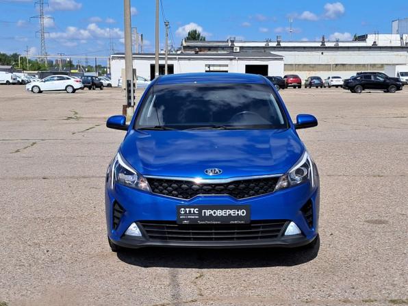 Kia Rio IV Рестайлинг с пробегом 2021 года, цена 1 565 000 рублей, 44000 км, седан, Автокод Объявления