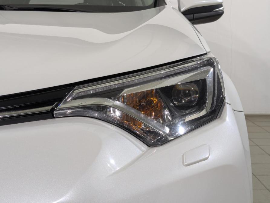 Toyota RAV4 IV (XA40) Рестайлинг Химки  - изображение 11