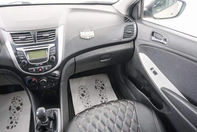 Hyundai Solaris I с пробегом 2011 года, цена 849 000 рублей, 133480 км, седан, Автокод Объявления