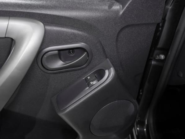 Renault Duster I с пробегом 2014 года, цена 920 000 рублей, 166997 км, внедорожник, Автокод Объявления