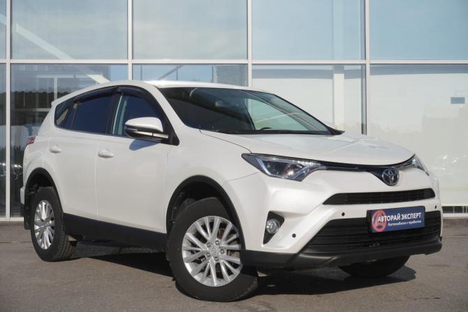 Toyota RAV4 IV (XA40) Рестайлинг с пробегом 2018 года, цена 2 692 000 рублей, 68363 км, внедорожник, Автокод Объявления