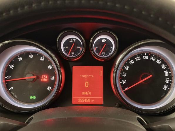 Opel Astra J с пробегом 2011 года, цена 520 000 рублей, 255458 км, хэтчбек, Автокод Объявления
