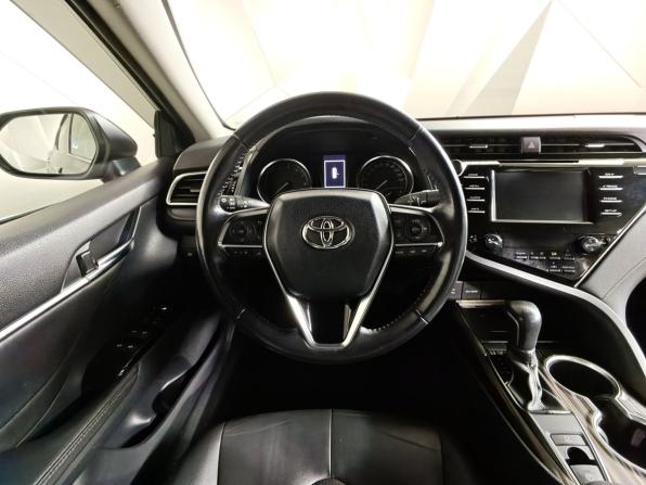 Toyota Camry VIII (XV70) с пробегом 2018 года, цена 2 395 000 рублей, 109715 км, седан, Автокод Объявления