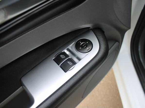 Ford Focus II Рестайлинг с пробегом 2011 года, цена 419 000 рублей, 238876 км, хэтчбек, Автокод Объявления