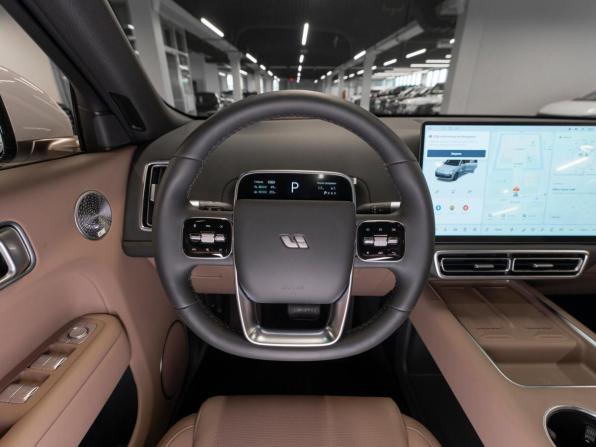 Li Auto (Lixiang) L9 II с пробегом 2026 года, цена 11 550 000 рублей, 50 км, внедорожник, Автокод Объявления
