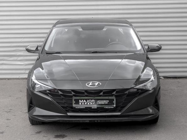Hyundai Elantra VII (CN7) с пробегом 2022 года, цена 2 100 000 рублей, 31025 км, седан, Автокод Объявления
