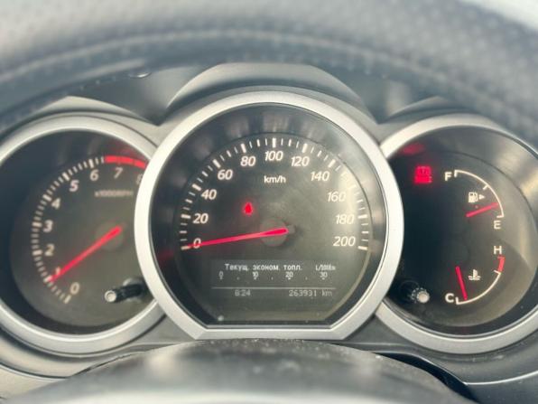 Suzuki Grand Vitara II Рестайлинг 2 с пробегом 2013 года, цена 949 000 рублей, 263930 км, внедорожник, Автокод Объявления