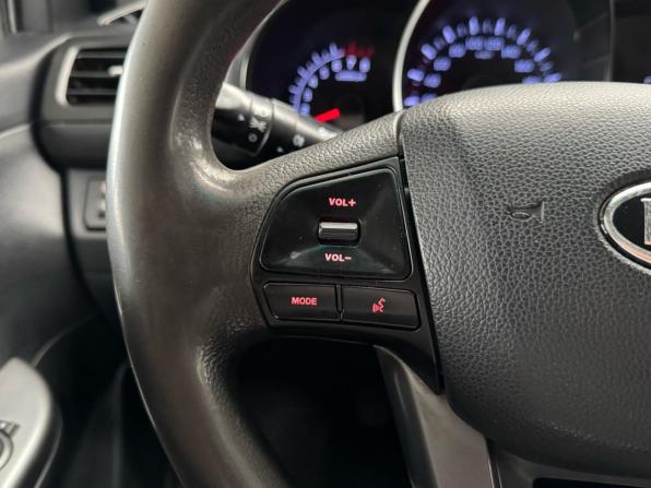 Kia Rio III с пробегом 2012 года, цена 625 000 рублей, 213827 км, седан, Автокод Объявления