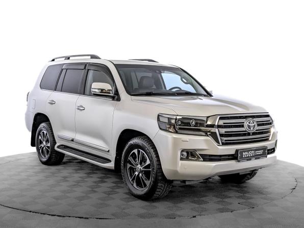 Toyota Land Cruiser 200 Series Рестайлинг 2 с пробегом 2016 года, цена 6 900 000 рублей, 74780 км, внедорожник, Автокод Объявления