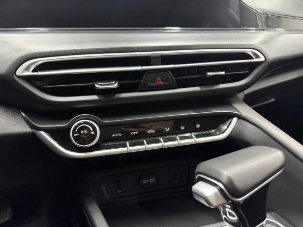 Changan Eado Plus с пробегом 2023 года, цена 1 999 900 рублей, 1000 км, седан, Автокод Объявления