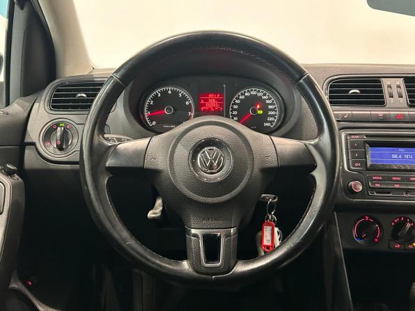 Volkswagen Polo V с пробегом 2013 года, цена 629 000 рублей, 262062 км, седан, Автокод Объявления