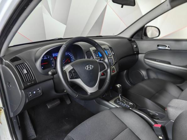 Hyundai i30 I Рестайлинг с пробегом 2011 года, цена 699 000 рублей, 118204 км, хэтчбек, Автокод Объявления
