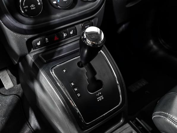 Jeep Compass I Рестайлинг с пробегом 2012 года, цена 1 115 000 рублей, 124853 км, внедорожник, Автокод Объявления