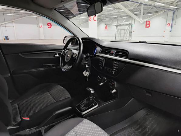 Kia Rio IV с пробегом 2019 года, цена 1 299 000 рублей, 82026 км, седан, Автокод Объявления