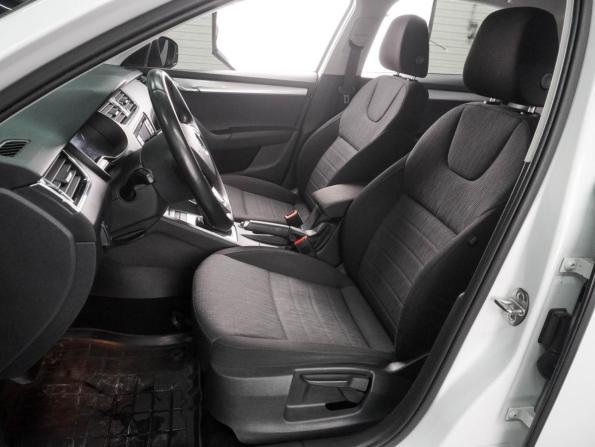 Skoda Octavia III (A7) с пробегом 2017 года, цена 1 689 000 рублей, 115350 км, лифтбек, Автокод Объявления